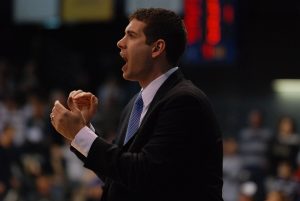 Brad_Stevens_encouraging_the_team