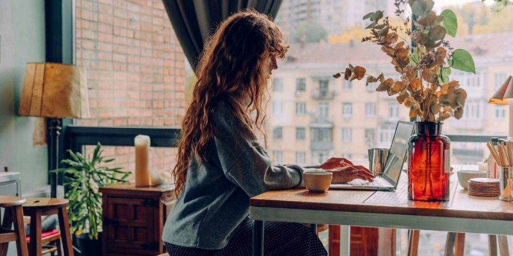 5 Pep Talks That Will Motivate Any Artist