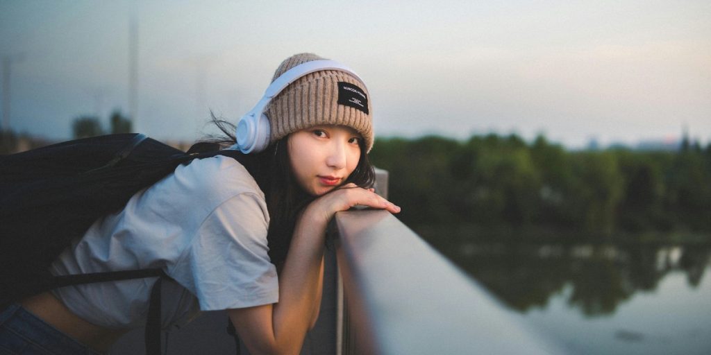 How Outsiders Can Thrive in a World That Wants Them to Fit In