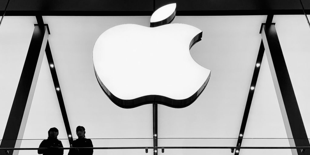 Who Dares Challenge Apple’s Empire? Meet the Tech Rebels of the App Economy