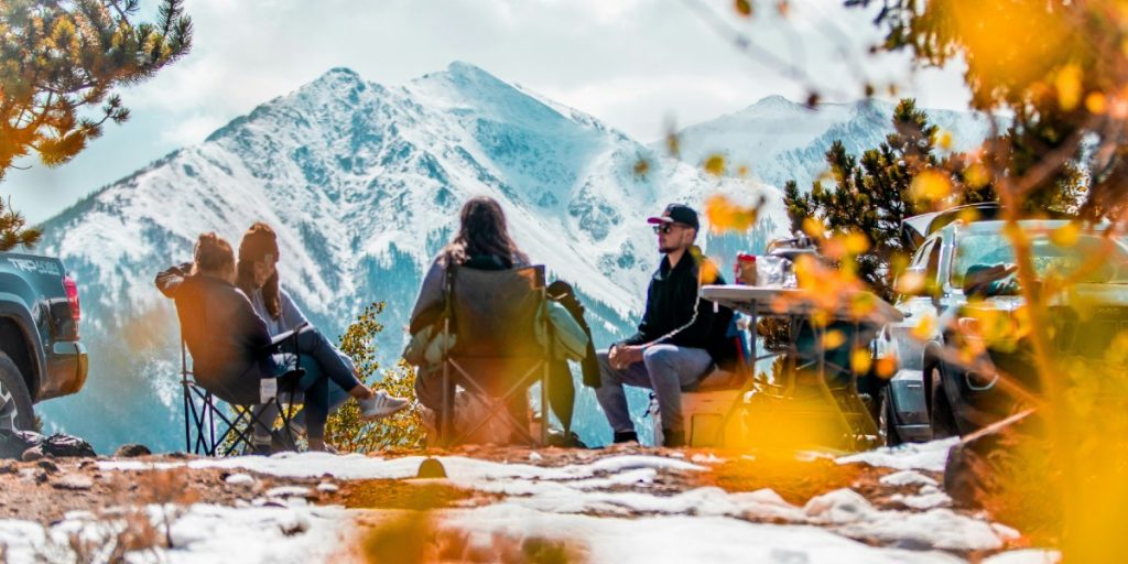 5 Reasons Your Brain Requires Real-World Social Connection