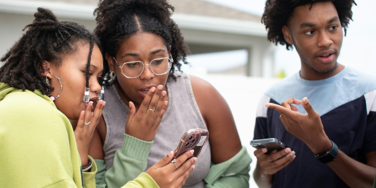 The Strange, Fascinating Psychology of Hypocrisy