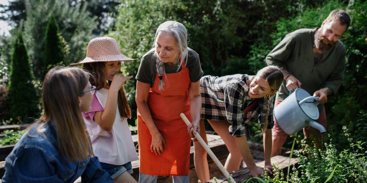 The Secret to Flourishing? Stop Going It Alone